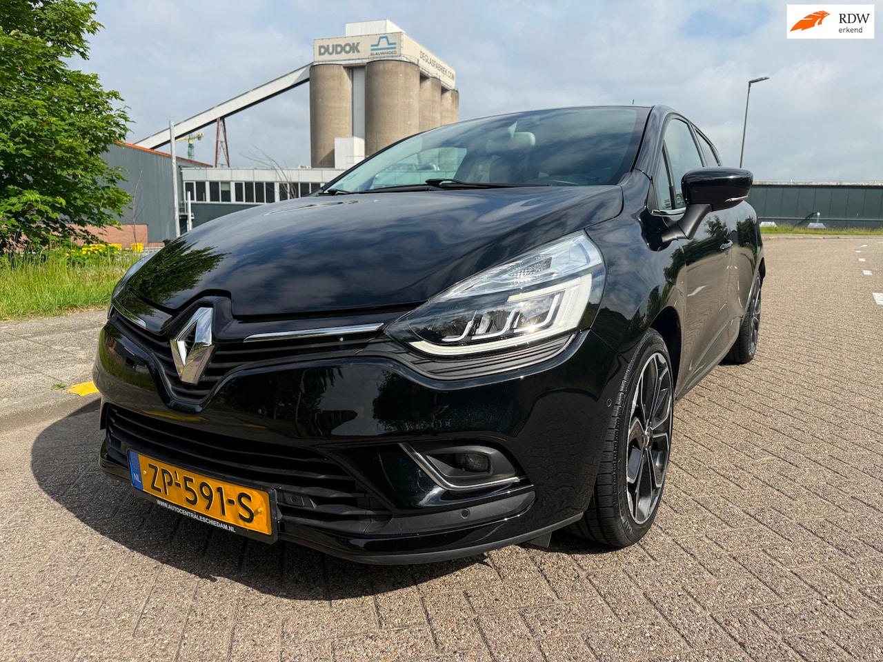 Renault Clio Estate - 0.9 TCe Bose_OPENDAK_LUX UITVOERING!_ALLE OPTIES - AutoWereld.nl