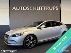 Volvo V40 - 1.6 T2 Momentum LMV / NAVI / AIRCO / CRUISE / NETTE AUTO /
