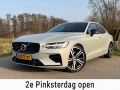 Volvo S60 - 2.0 B3 R-Design / Automaat / Airco / Navi / Camera / Leder Stuur-Stoel verwarming / Led /