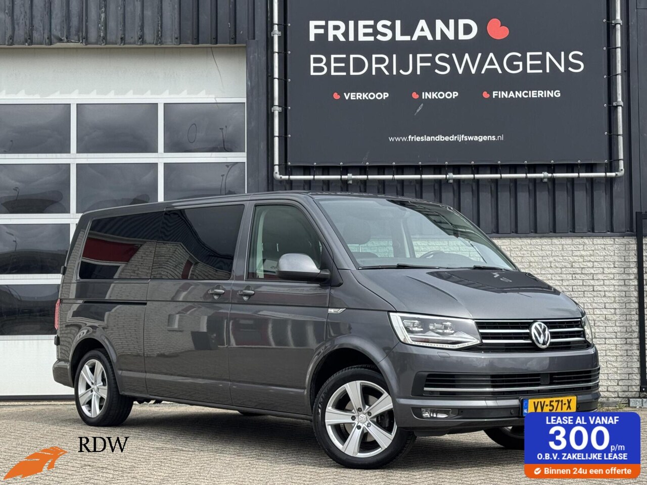 Volkswagen Transporter - 2.0 TDI 150pk Dubbele Cabine Highline Trekhaak/Leder/Adap.Cruise/Carplay/LED/Navi/18" - AutoWereld.nl
