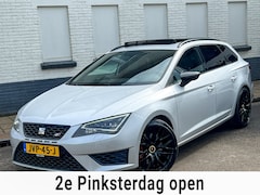 SEAT Leon ST - Cupra 290 2.0 TSI/REMUS uitlaat/Pano/19"/Leder/Carplay