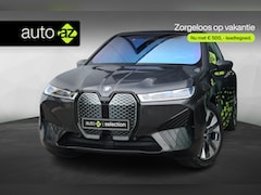 BMW iX - xDrive40 High Executive 77 kWh / SoH 96% / Laser / Trekhaak / Harman Kardon / Massage