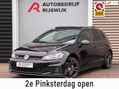 Volkswagen Golf - 2.0 TSI GTI Performance Pano/Keyless/Camera/Virtual