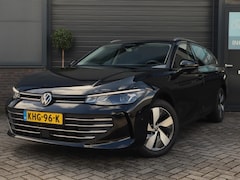 Volkswagen Passat Variant - 1.5 eTSI Elegance Business | Trekhaak | 360 Camera | Stoelverwarming