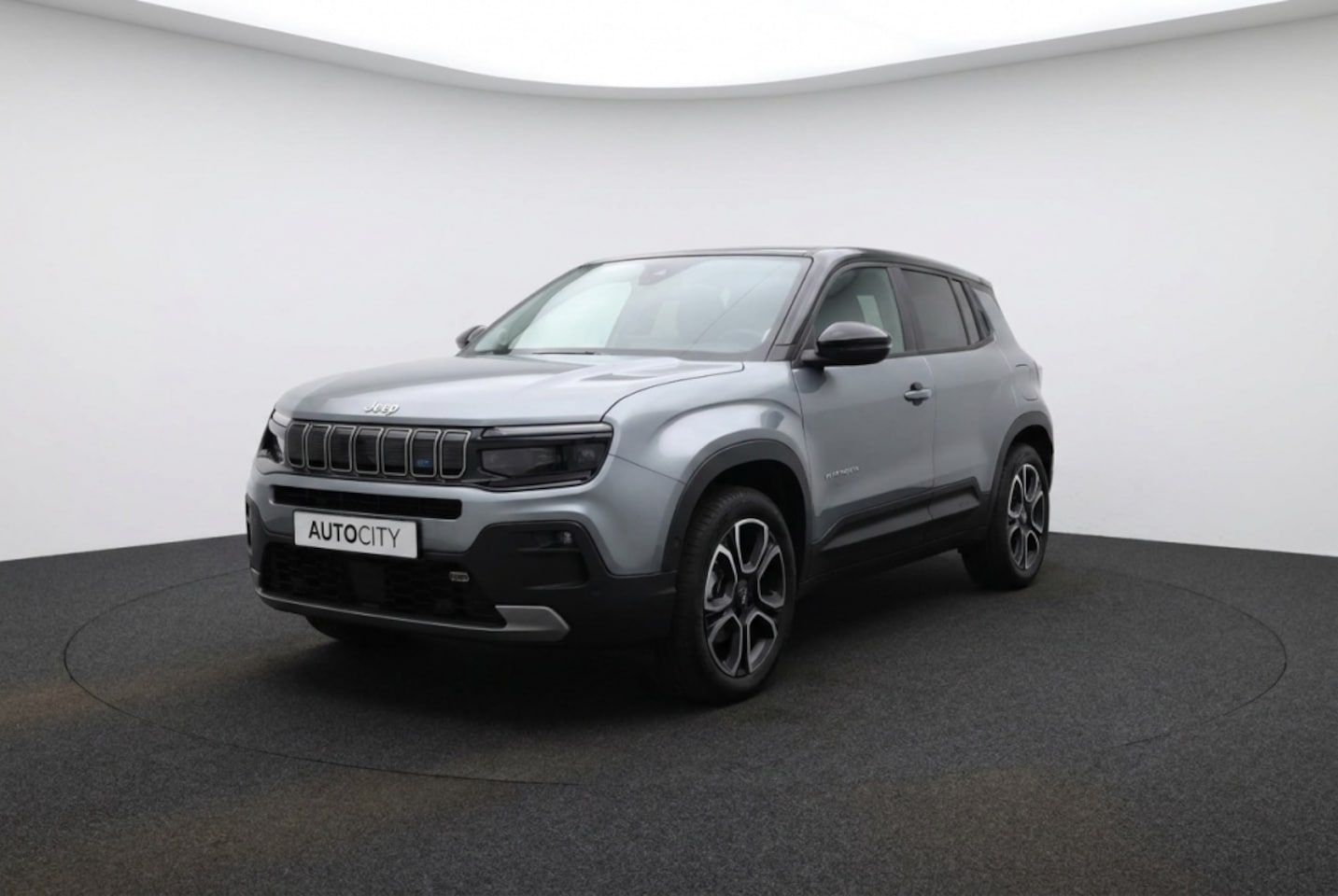 Jeep Avenger - Summit Electric 54 kWh l Camera l Adaptive l Blindspot - AutoWereld.nl