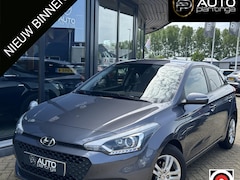 Hyundai i20 - 1.2 HP i-Motion Comfort 84PK | Zeer Nette Staat | van de Dealer | NL AUTO | Parkeersensore