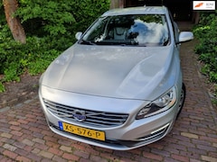 Volvo V60 - 1.6 D2 Ocean Race Navi/Zwart Leder