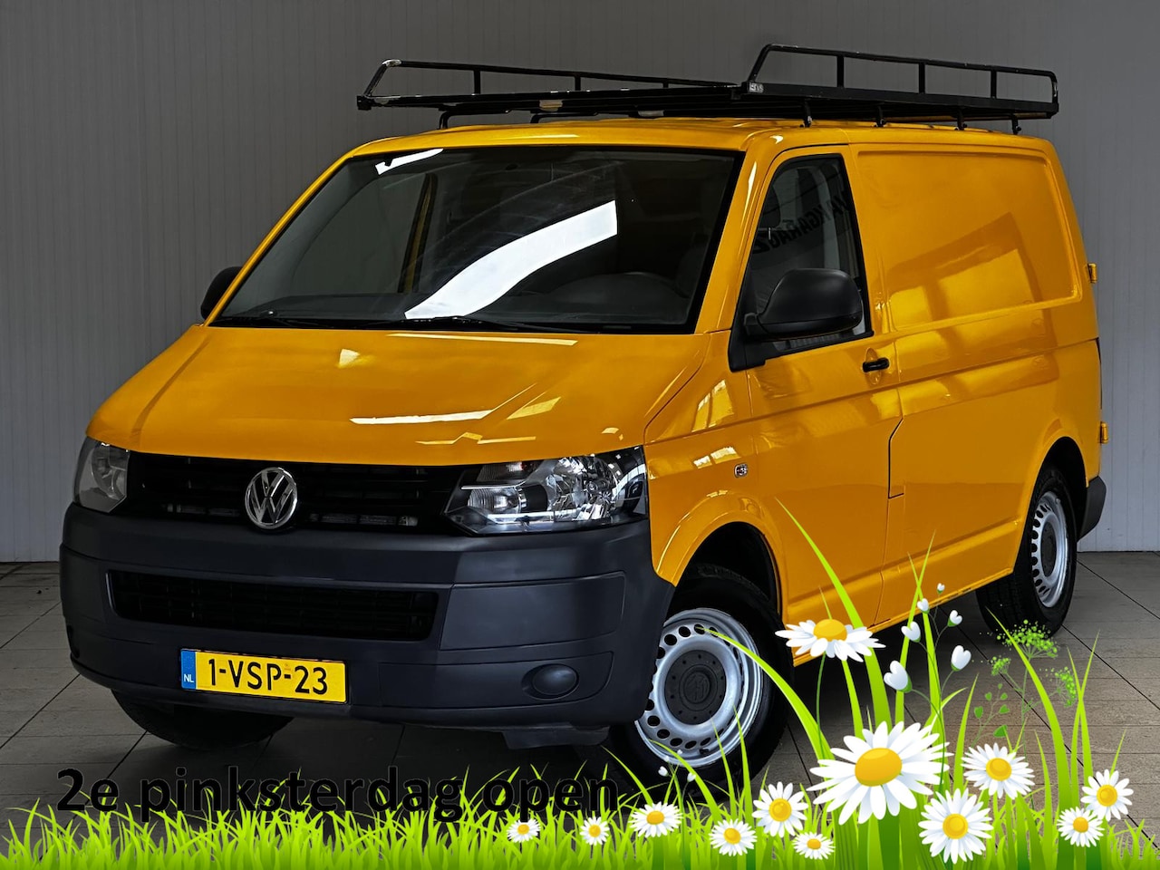 Volkswagen Transporter - 2.0 TDI L2H1 Economy/ Zij-Schuifdeur Rechts/ Trekhaak/ Imperiaal/ Half-Leder/ Cruise/ Radi - AutoWereld.nl