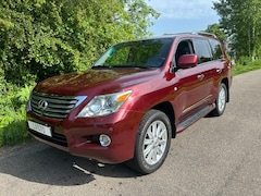 Lexus LX - 570 ( Toyota Land Cruiser 200 Series) V8 Benzine 8 - persoons
