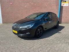 Opel Astra - 1.4 Edition Black Edition