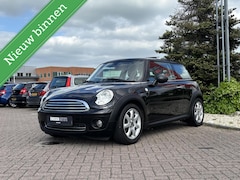 MINI One - 1.6 Salt, Xenon, Pano, Navi, Cruise