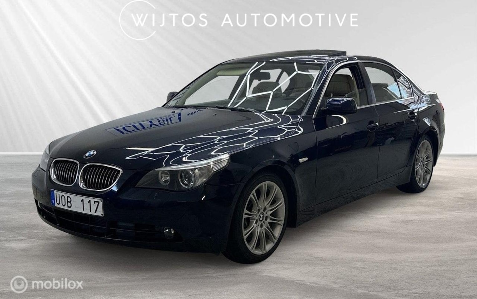 BMW 5-serie - 545i High Executive 545i High Executive, schuifdak, leer - AutoWereld.nl