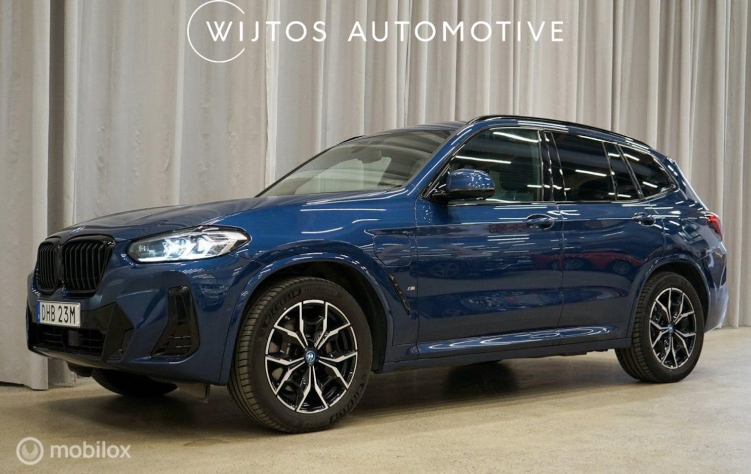 BMW X3 - xDrive30e M-Sport, shadow, trekhaak, HUD - AutoWereld.nl
