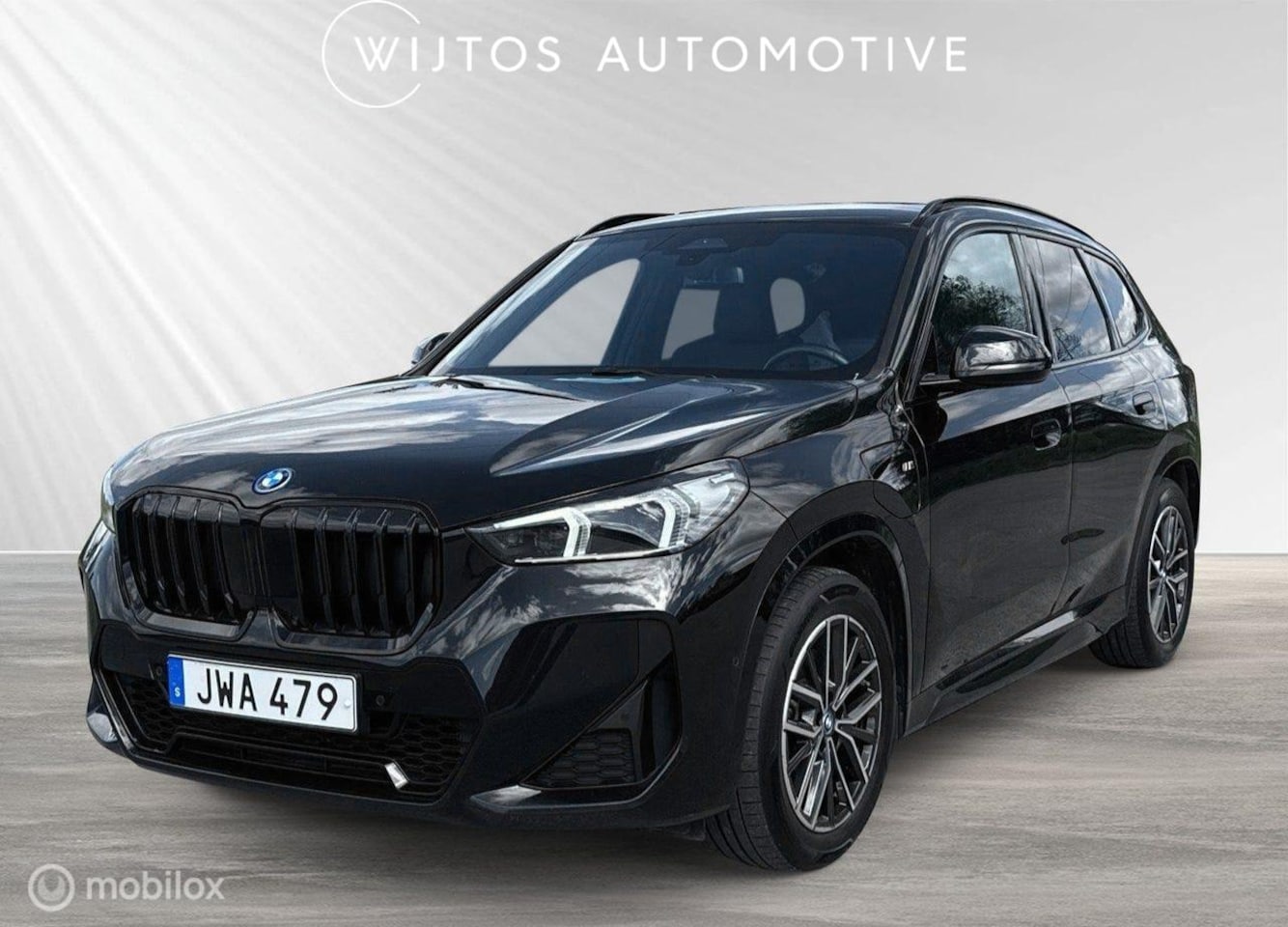 BMW X1 - xDrive25e M-Sport Premium, H/K, leer, trekhaak - AutoWereld.nl