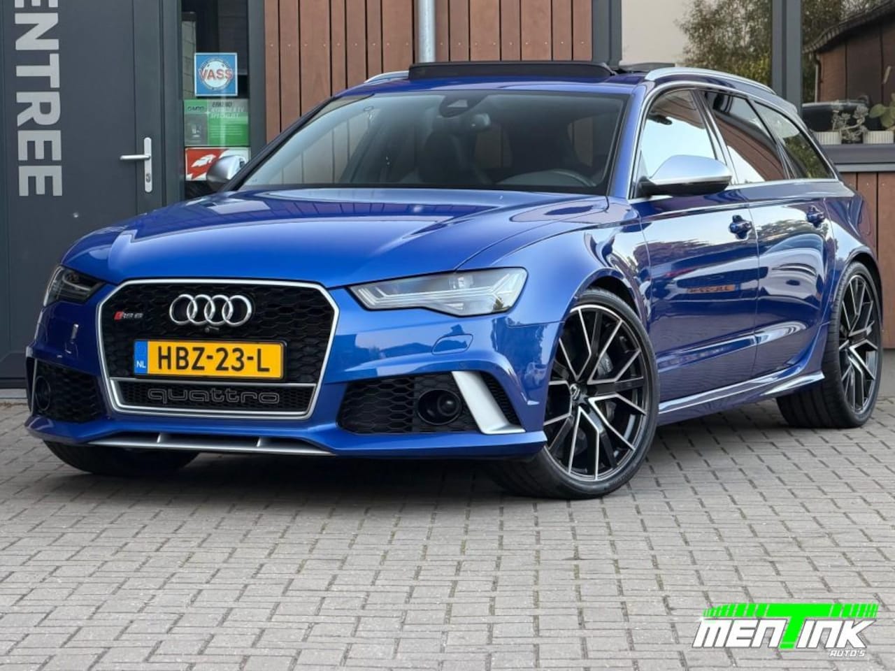 Audi RS6 - 4.0 TFSI RS6 perf. pano keramisch Audi exclusive Akrapovic - AutoWereld.nl