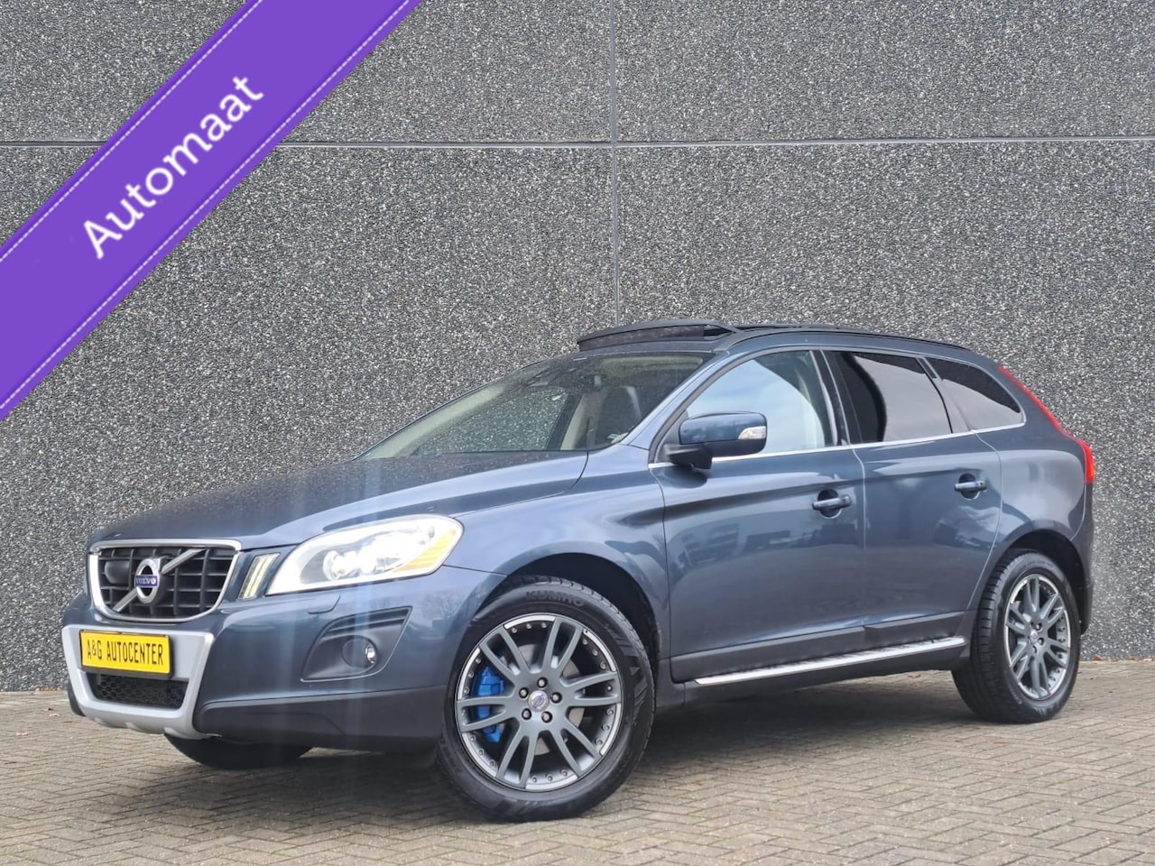 Volvo XC60 - 3.0 T6 AWD Summum/Leer/Pano/Navi/19''/286PK/Vol! - AutoWereld.nl