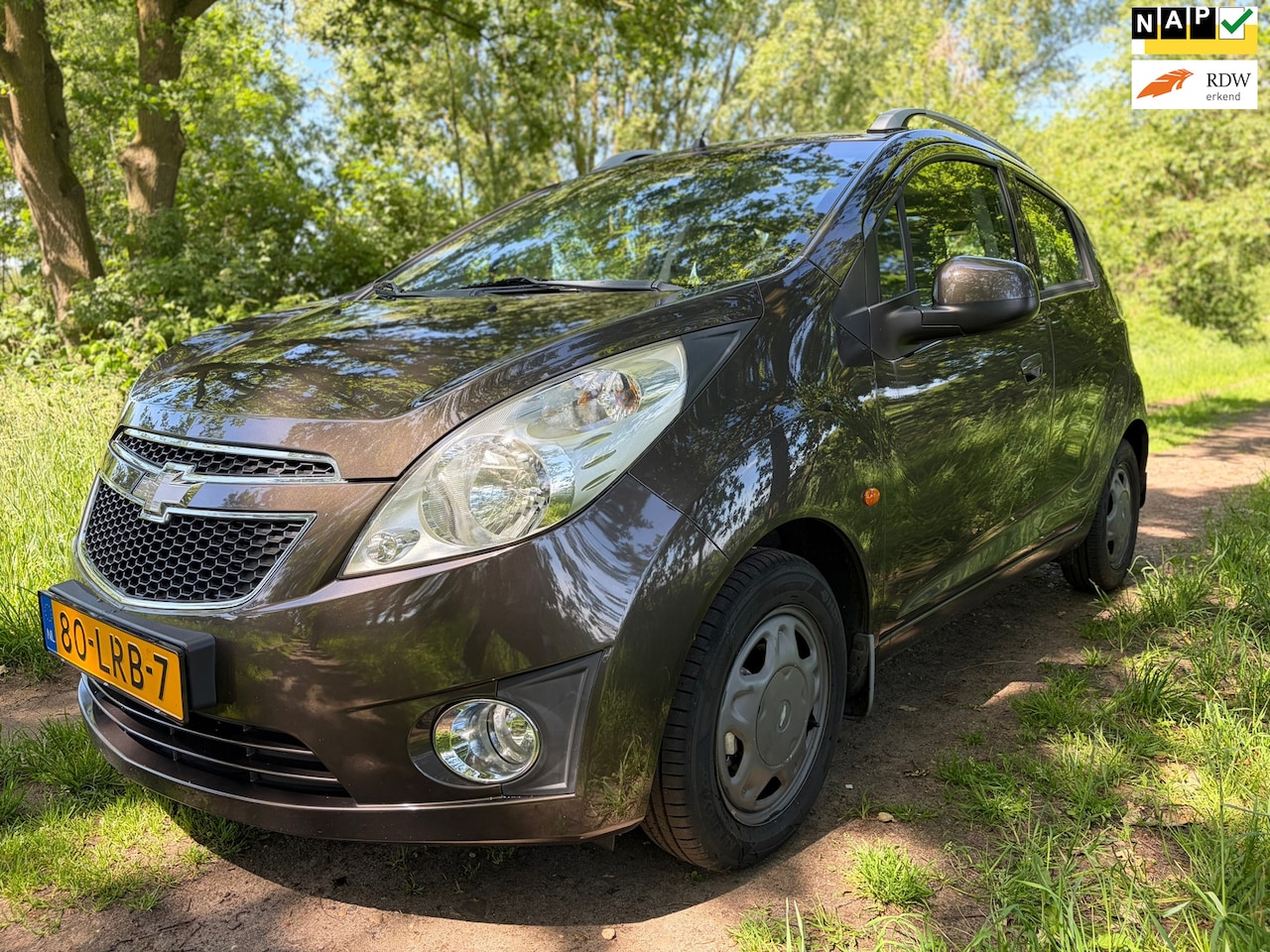 Chevrolet Spark - 1.0 16V LT/Airco/P.sensor/Elek.ramen/NEW APK! - AutoWereld.nl