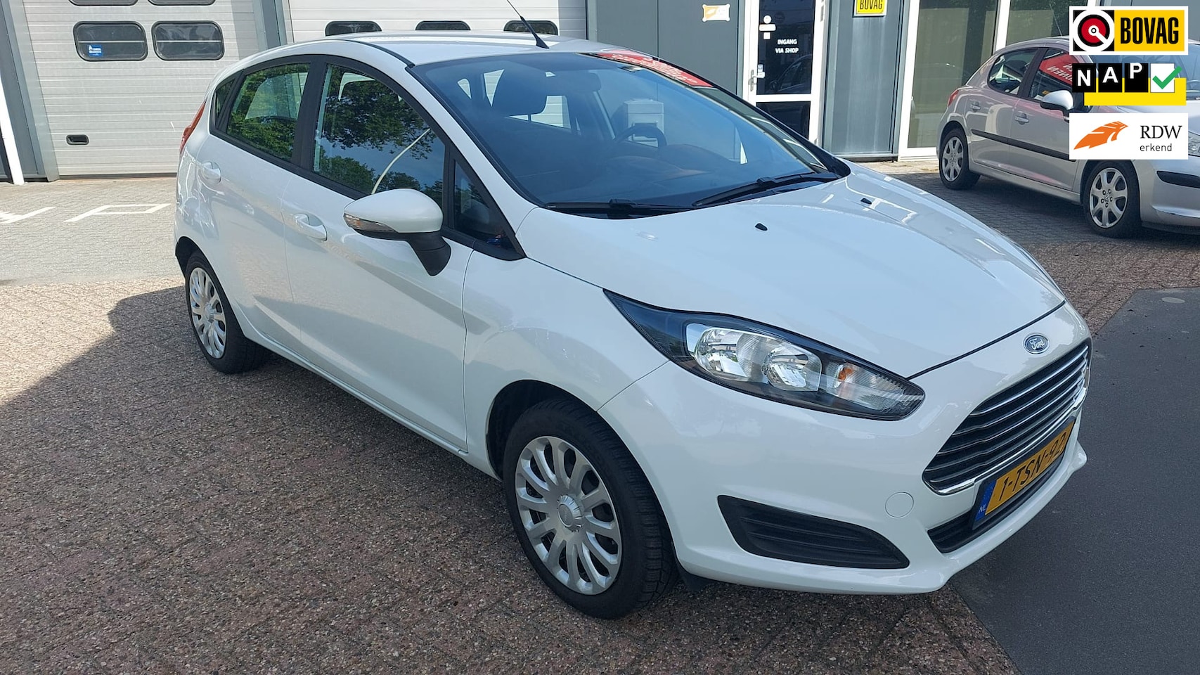 Ford Fiesta - 1.0 Style Nieuwe distributie & APK & afleverbeurt - AutoWereld.nl