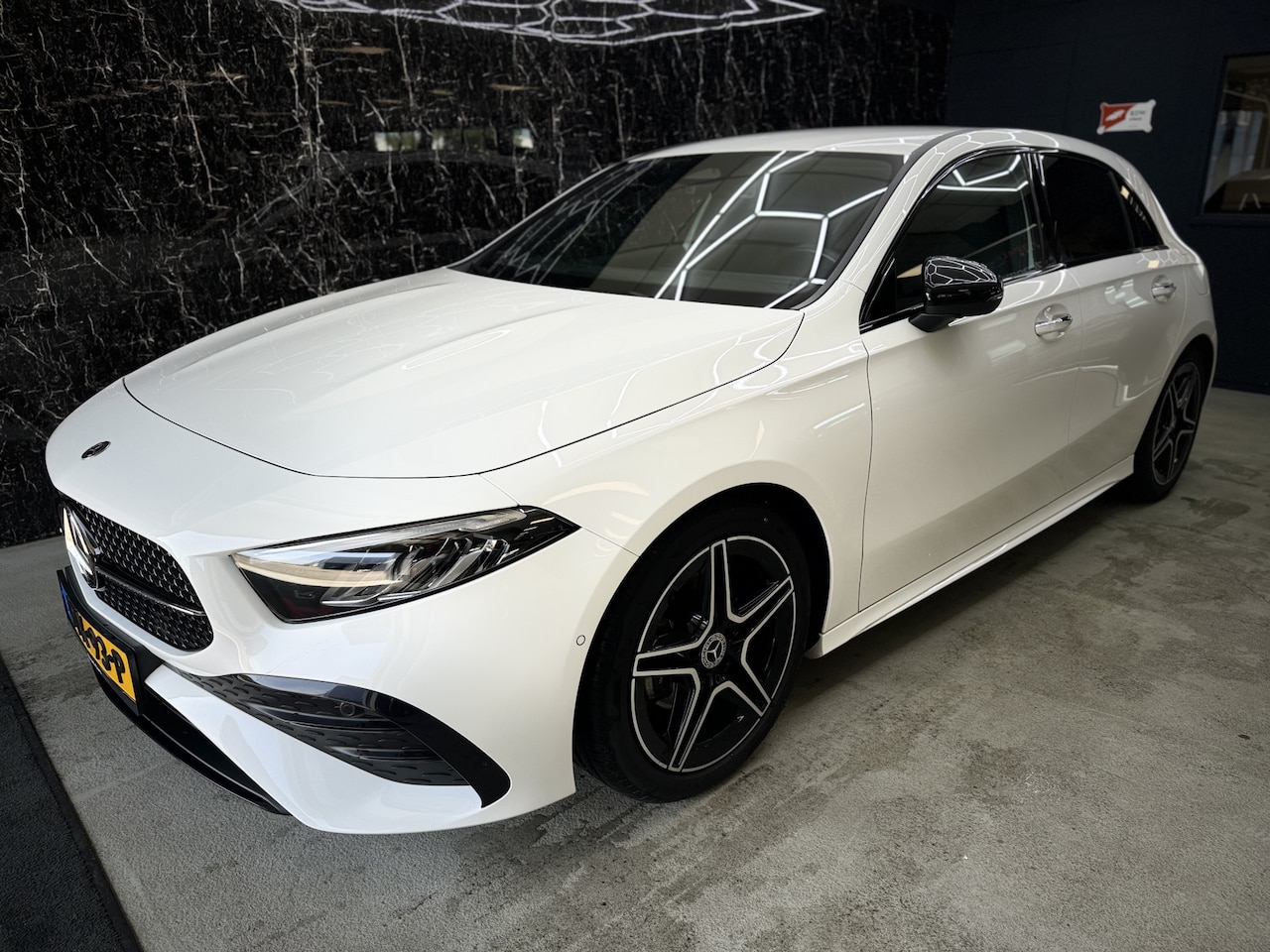 Mercedes-Benz A-klasse - 180 AMG Line 180 AMG Line - AutoWereld.nl