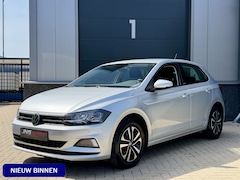 Volkswagen Polo - 1.0 MPI United *1e Eigenaar* Apple Carplay / PDC / Cruise Control / Airco / Navigatie / Bl