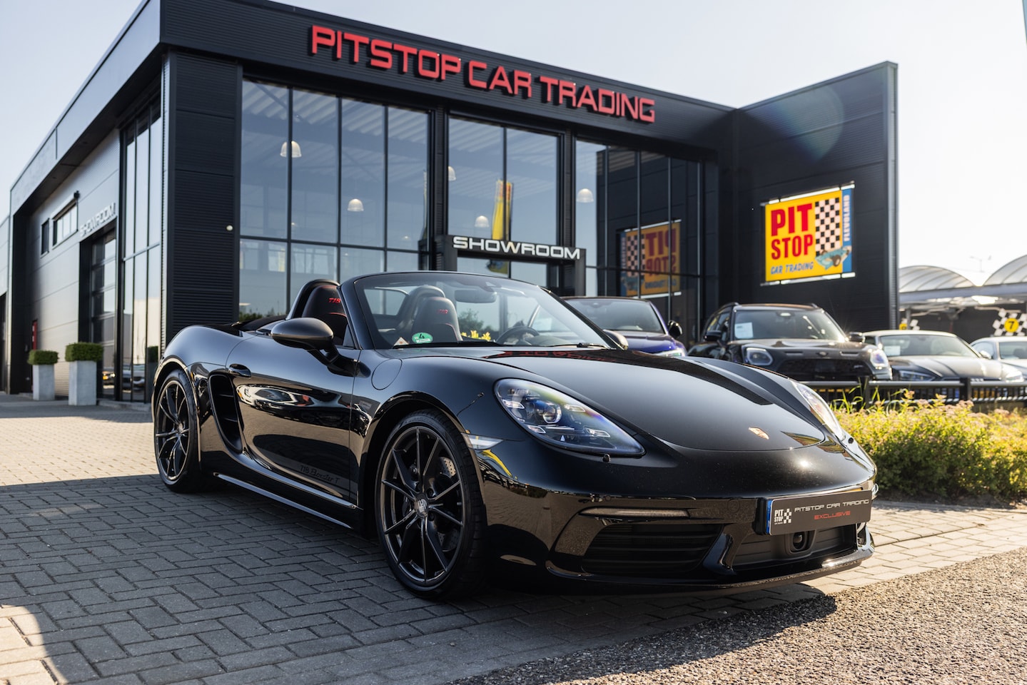 Porsche 718 Boxster - 2.0 T 2.0 T, Sportuitlaat, PASM, Chrono, Bose, Sportstoelen! - AutoWereld.nl