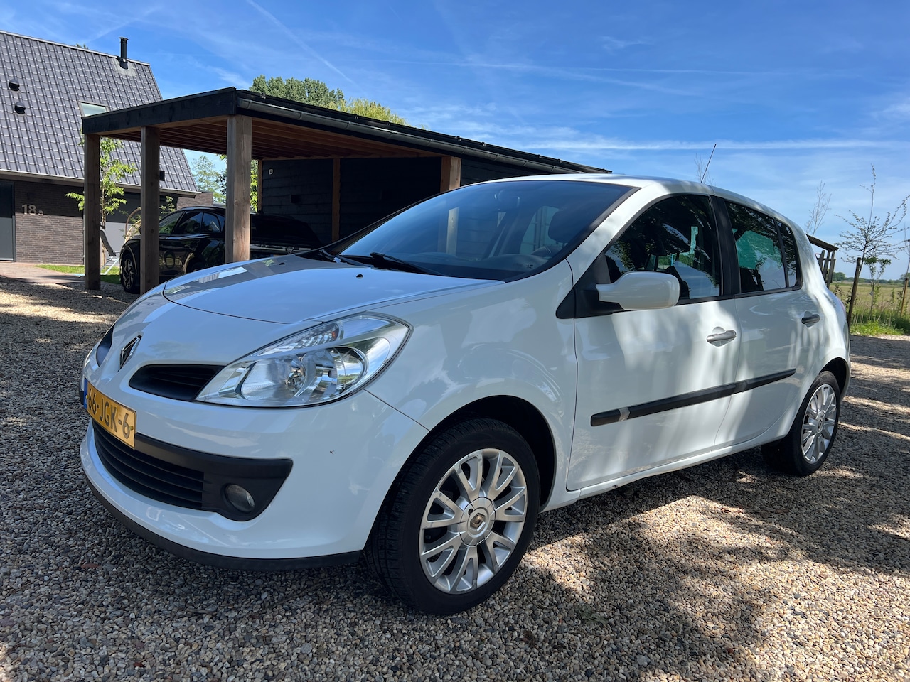 Renault Clio - 1.2 TCE Dynamique S - AutoWereld.nl