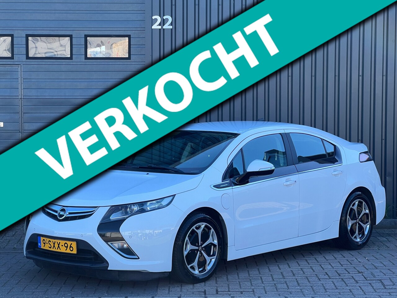 Opel Ampera - 1.4|Automaat|Camera|Leder|Bose|Keyless|Navi|PDC|Stoel Verw|Dealer Onderhouden - AutoWereld.nl
