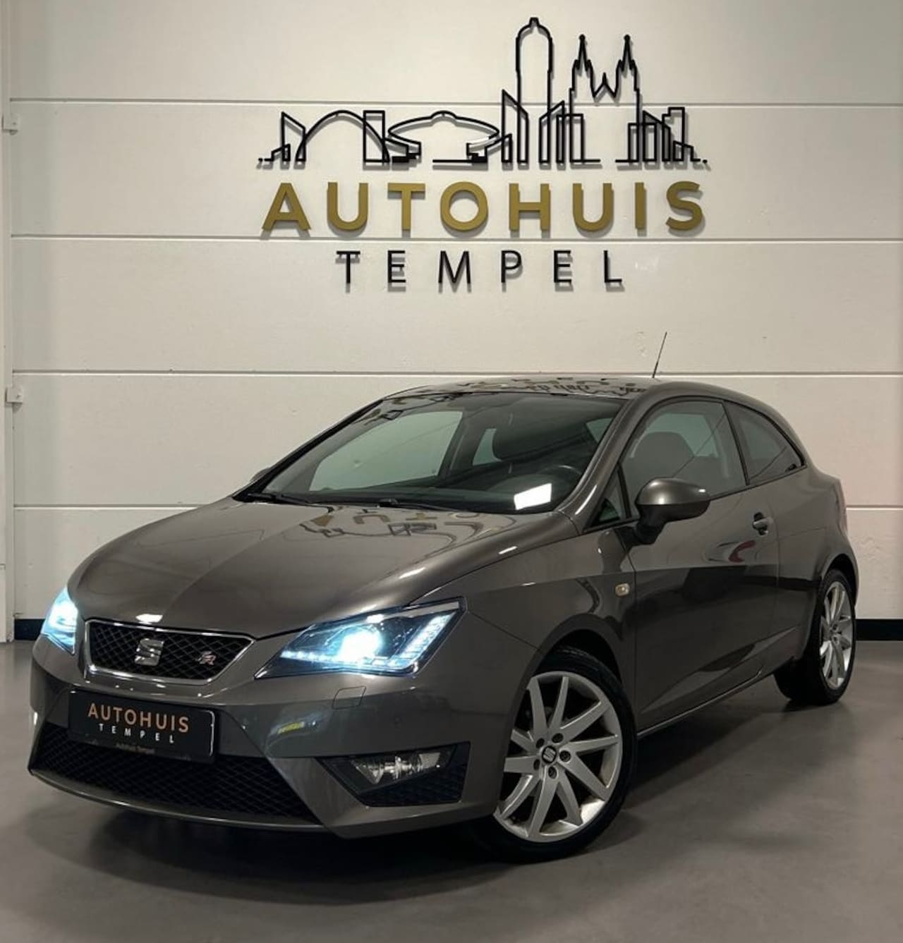 SEAT Ibiza SC - 1.0 EcoTSI FR Connect Nap Airco Led Cruise Climate Navi Pdc Stoelverwarming Vol Nwe Apk - AutoWereld.nl