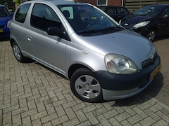 Toyota Yaris - 1.0 VVT-i
