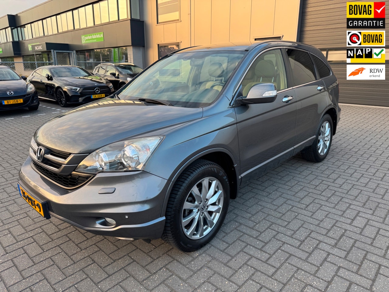 Honda CR-V - 2.0i Executive 2.0i Executive - AutoWereld.nl