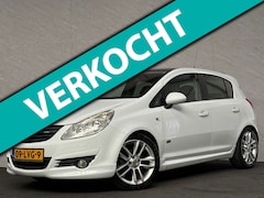 Opel Corsa - 1.4-16V Cosmo - Cruise - Automaat - infotainment