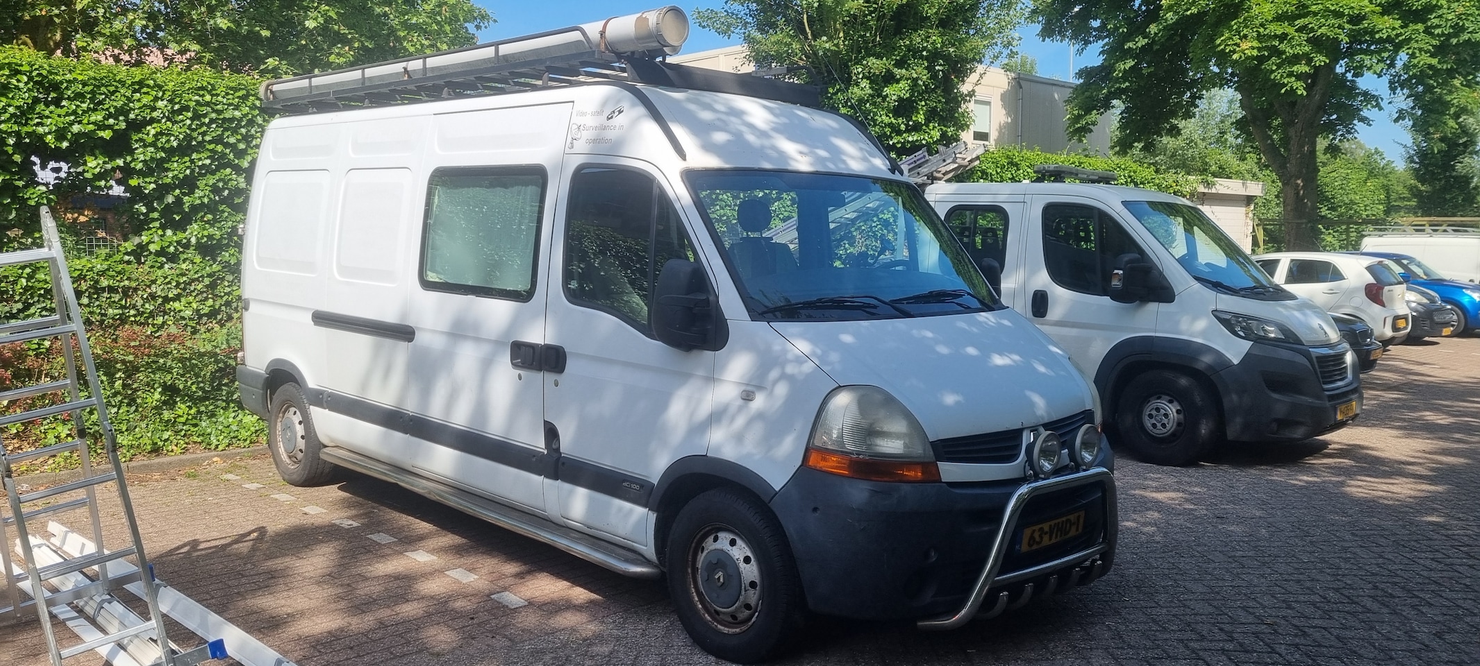 Renault Master - T35 2.5 dCi L3 H2 DC - AutoWereld.nl