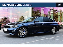 BMW 3-serie - 320e High Executive M Sport Automaat / Schuif-kanteldak / Sportstoelen / Achteruitrijcamer