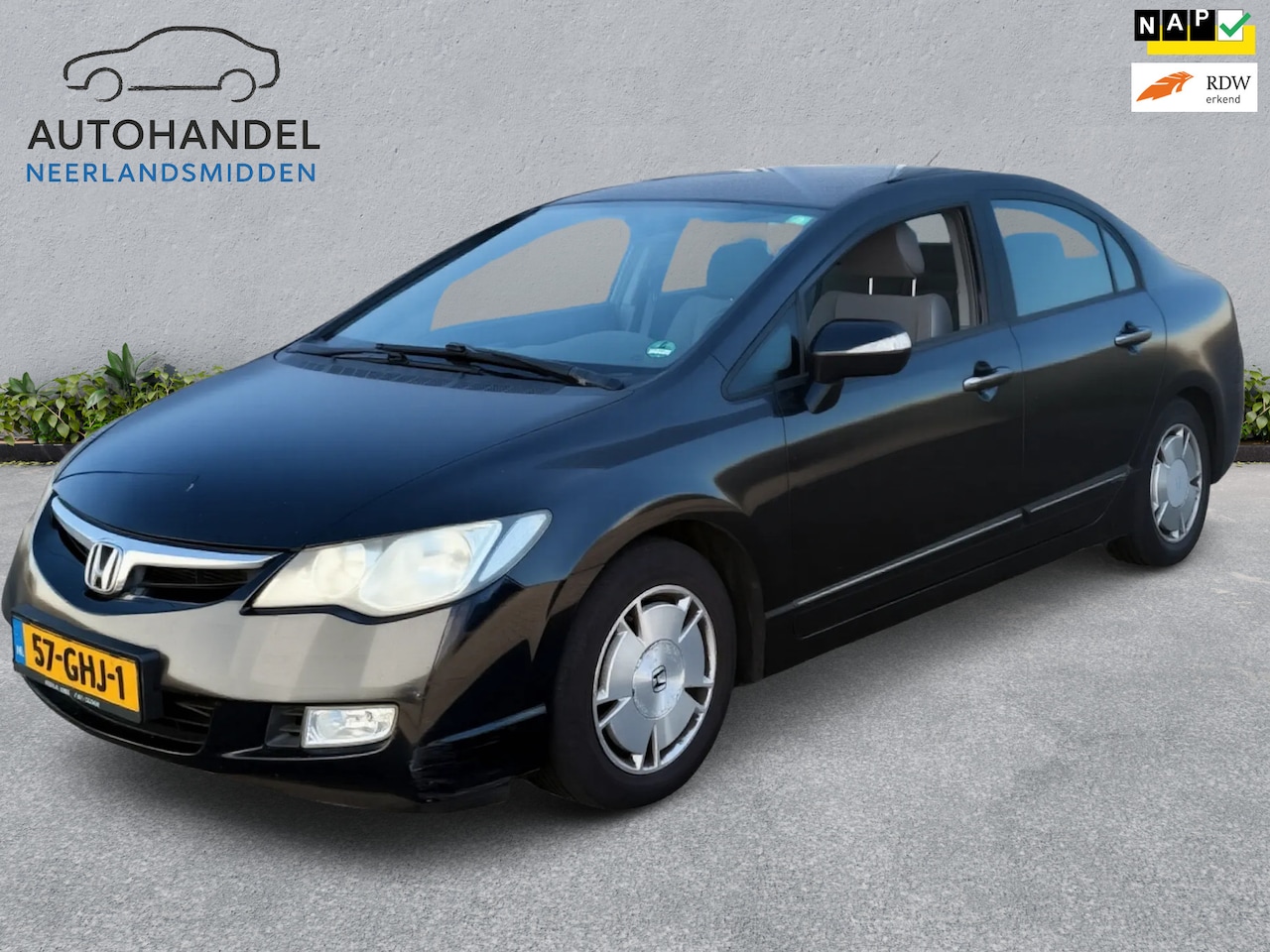 Honda Civic - 1.3 Hybrid airco parkeersensoren stoelverwarming - AutoWereld.nl