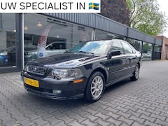 Volvo S40 - 2.0 Europa 21 jaar dezelfde eigenaar Cruise Clima Trekhaak Stoelverwarming Electrische ram