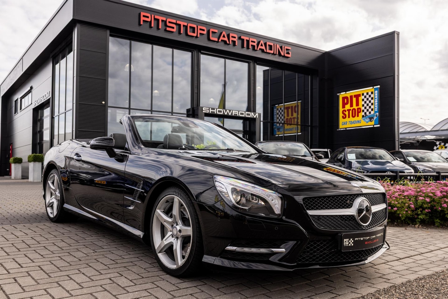 Mercedes-Benz SL-klasse Cabrio - 350 AMG, 306 PK, *38000km*, Distronic+, uniek! - AutoWereld.nl