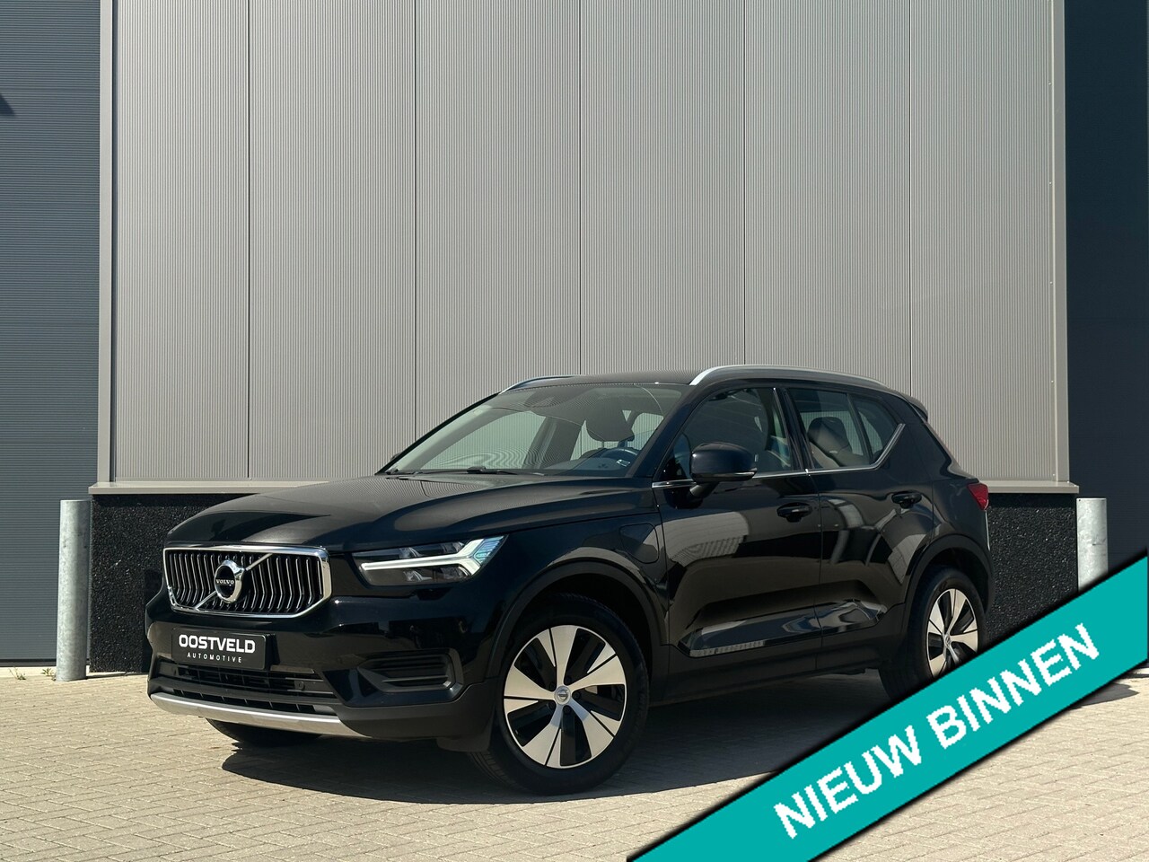 Volvo XC40 - 1.5 T4 Recharge Camera Stoel/stuur ver. PDC Carplay - AutoWereld.nl