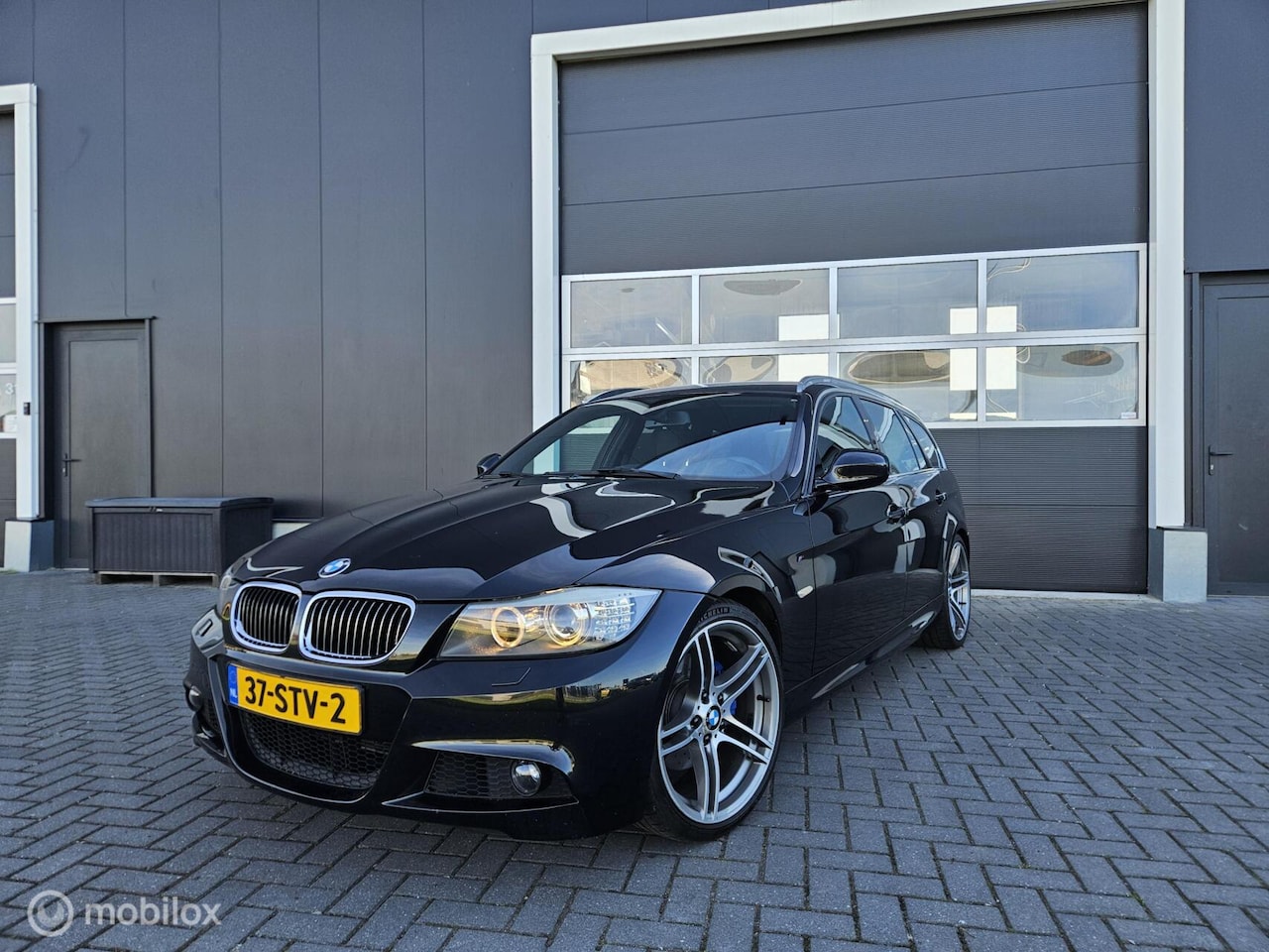 BMW 3-serie Touring - 325i 3.0 LCI M Sport Edition | NAP | 5e - AutoWereld.nl