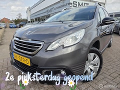 Peugeot 2008 - 1.2 PureTech Urban Cross Led/Leder/1eEigenaar