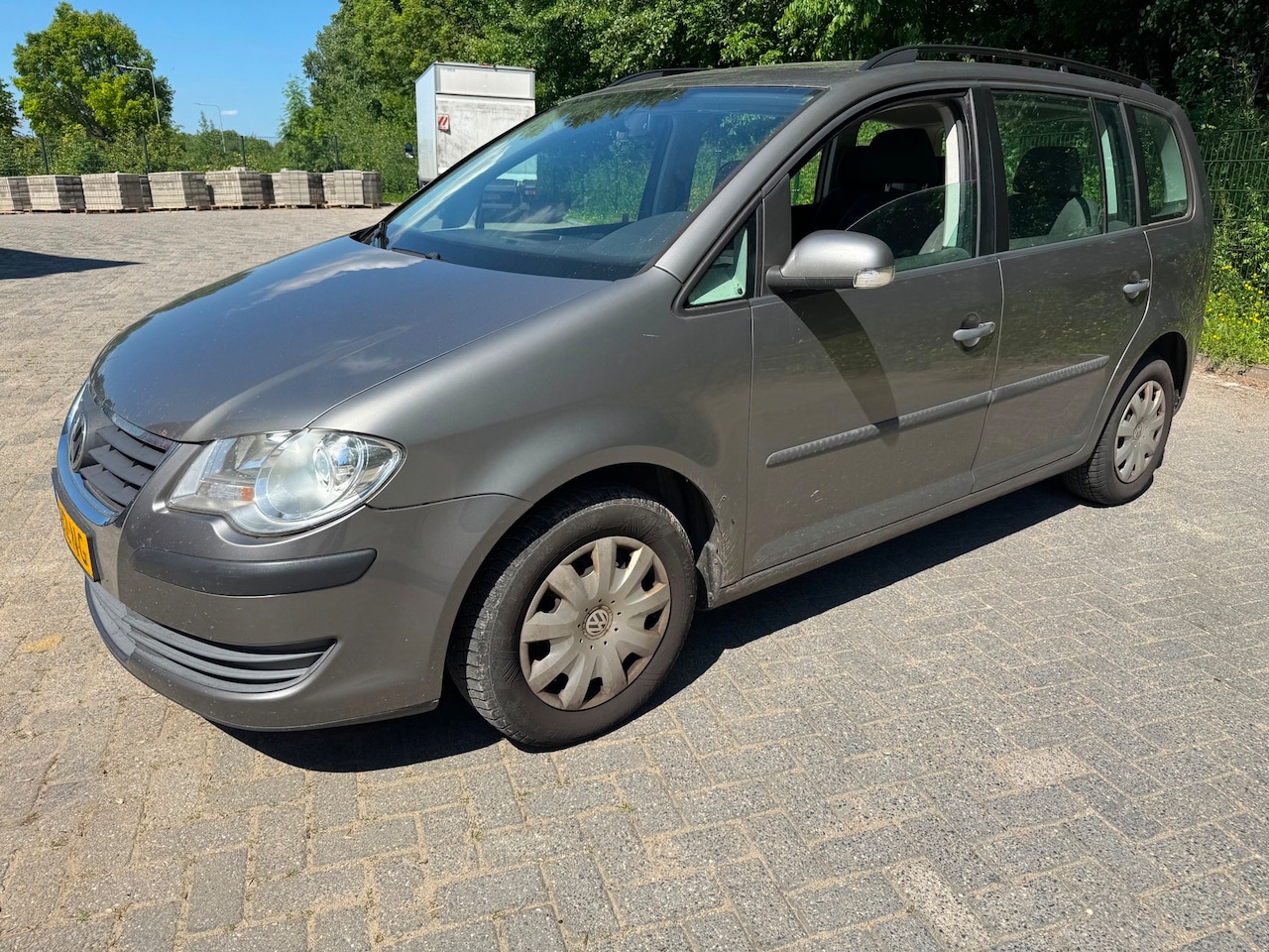 Volkswagen Touran - 1.6 Optive I 1.6 Optive I - AutoWereld.nl