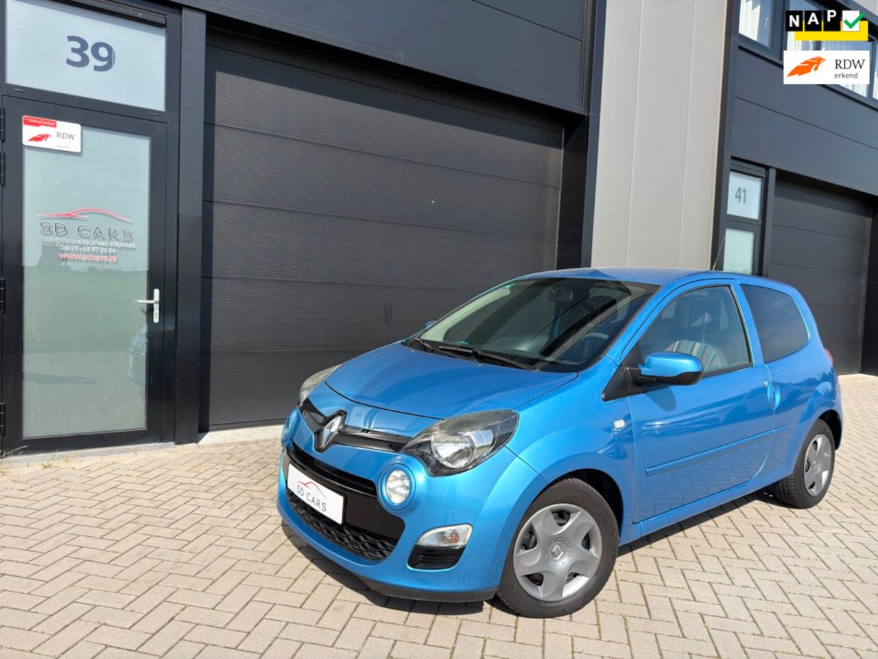 Renault Twingo - 1.2 16V Collection|Airco|Cruise|1e eigenaar - AutoWereld.nl