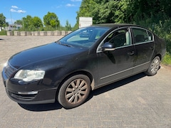 Volkswagen Passat - 2.0 FSI Comfortline Business