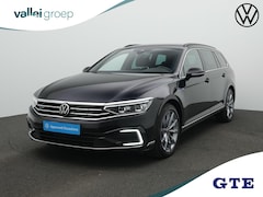 Volkswagen Passat Variant - 1.4 TSI PHEV GTE Business | Leder | IQ Light | Achteruitrijcamera | Adaptive Cruise | Elek