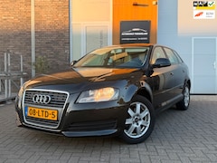 Audi A3 Sportback - 1.4 TFSI Attraction Pro Line| Nwe apk | Apple CarPlay |