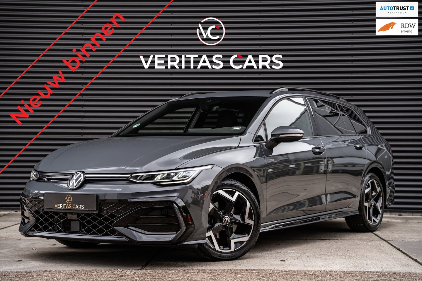Volkswagen Golf Variant - 1.5 TSI R-Line 150PK|BTW|ACC|Lane assist|Camera|CarPlay|Drive Mode|Sfeerverlichting e.o. - AutoWereld.nl