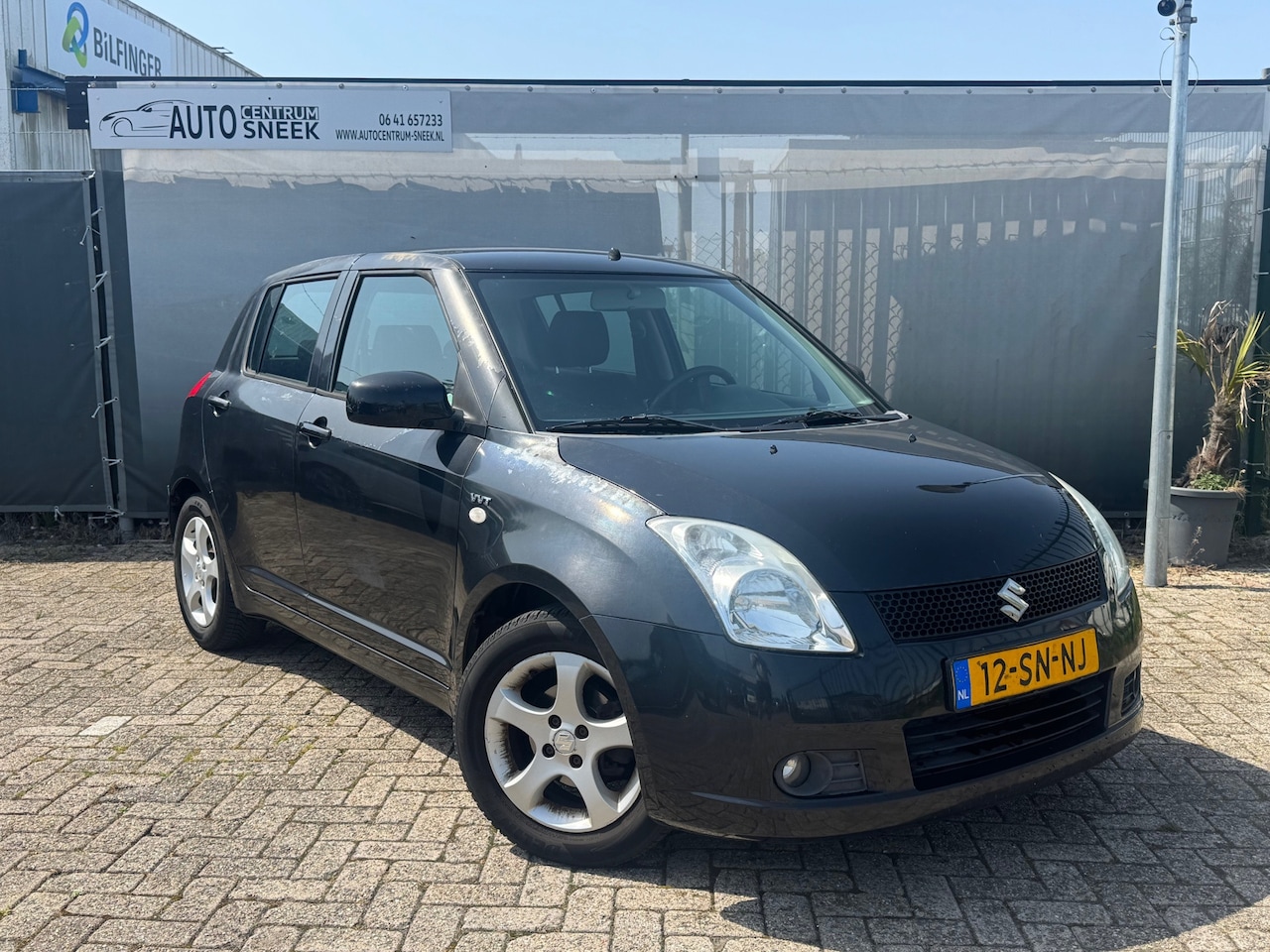 Suzuki Swift - 1.5 Exclusive 5D - Airco - APK 03-27 - AutoWereld.nl
