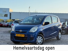 Daihatsu Cuore - 1.0 Clever/ ZEER ZUINIG/ ZEER STERK