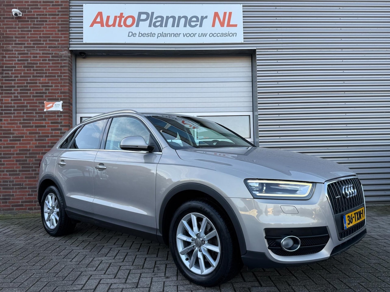 Audi Q3 - 2.0 TFSI Quattro! Clima! Leder! Navi! PDC! - AutoWereld.nl