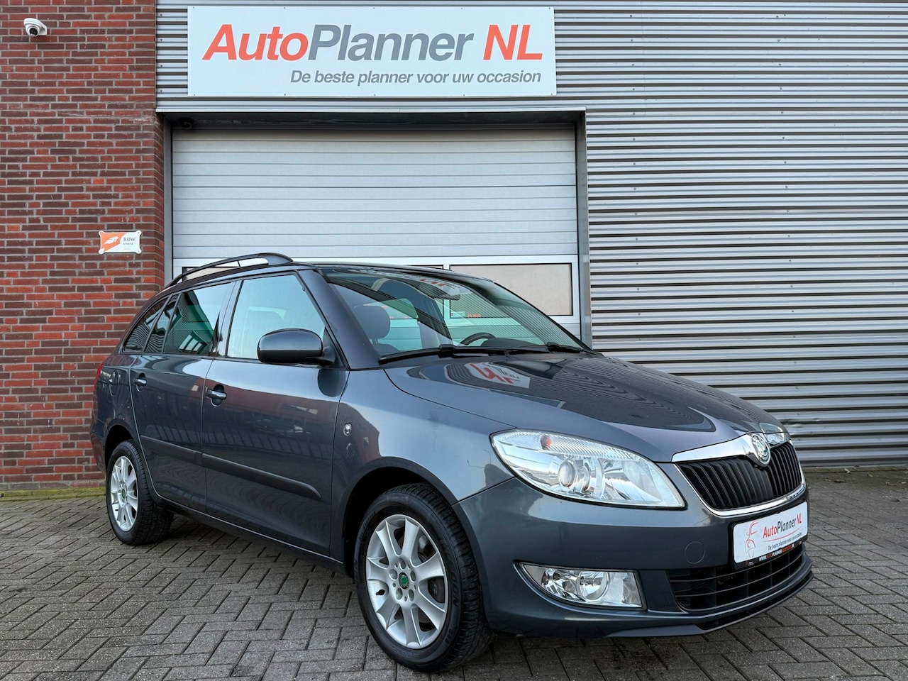 Skoda Fabia Combi - 1.2 TSI Active! Automaat! Clima! Stoelver.! - AutoWereld.nl