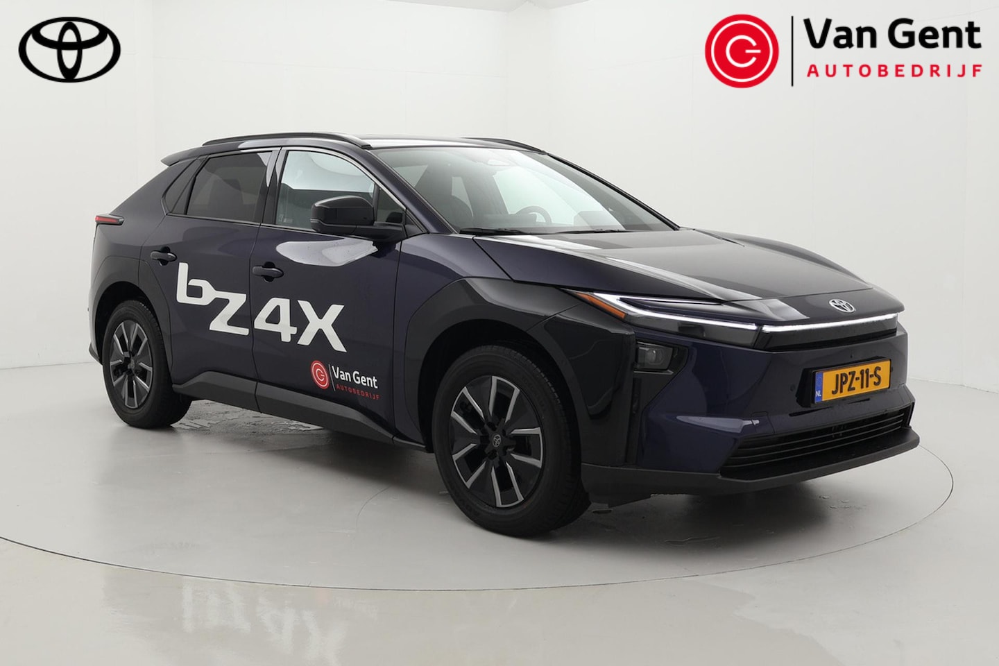 Toyota bZ4X - Executive 73 kWh | Warmtepomp | Trekhaak | Leder | Apple Carplay / Android Auto | Dodehoek - AutoWereld.nl